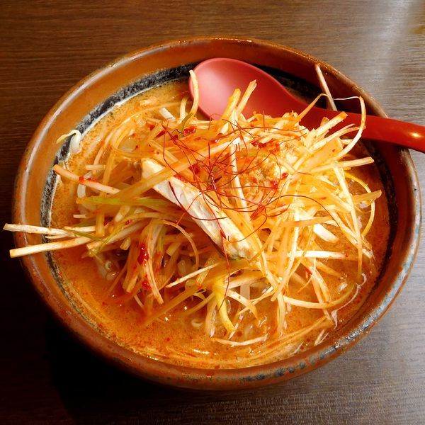 「北海道味噌辛味噌らーめん（830円）肉ネギ（160円）※税別」@麺場 田所商店 相模原店の写真