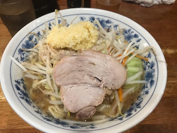 「小豚ニンニク多め700円」@飯田橋大勝軒の写真