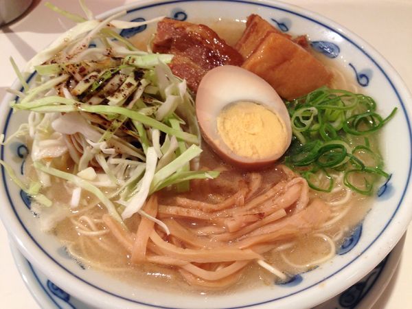 「角煮らあめん」@らあめん英 本店の写真