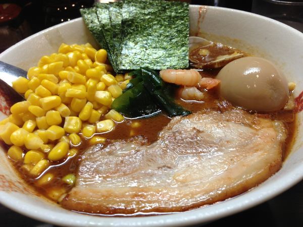 「魚介味噌＋味玉＋コーン」@麺屋 優創の写真