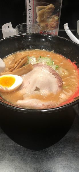 「赤味噌ラーメン」@函館麺厨房あじさい 新千歳空港店の写真