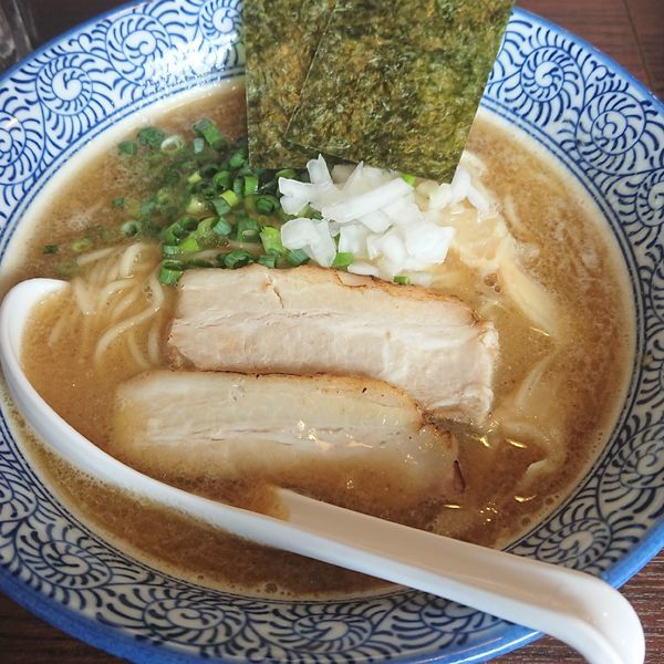 「濃厚煮干」@煮干し中華そば 麺屋銀星 井荻店の写真