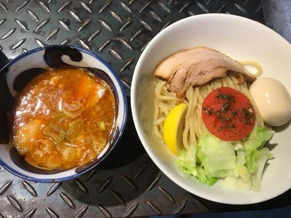 「トマトつけめん」@ゴールデンタイガーの写真