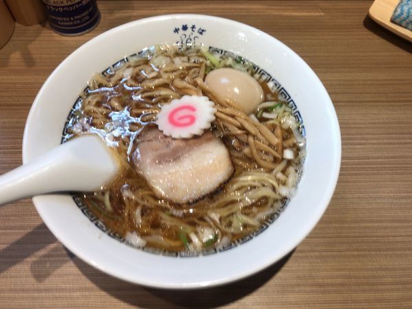 「中華そば白 手もみ麺＋味玉」@中華そば 六感堂の写真