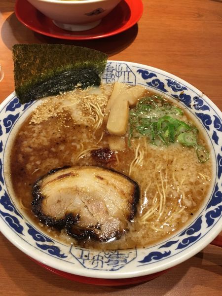 「亀王ラーメン」@九州らーめん亀王 難波NGK前店の写真