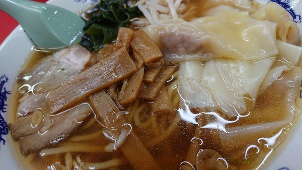 「ワンタン麺」@中華料理 味の大元の写真