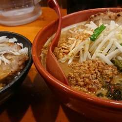 伊勢味噌 味噌漬け 炙りチャーシュー麺