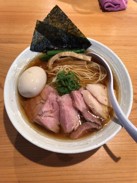 「特製醤油ラーメン中盛り」@麺屋 さくら井の写真
