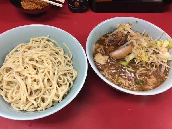 「ブッたまつけ麺  ゴマパンチ  ヤサイちょいマシ ニンニクアブラ」@ラーメン二郎 中山駅前店の写真