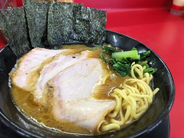 「チャーシューメン（3枚）850円」@家系ラーメン 王道 いしいの写真