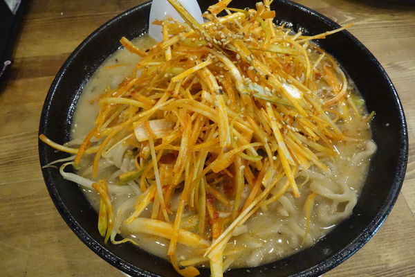 「ネギみそラーメン」@自家製極太麺 みそ家の写真