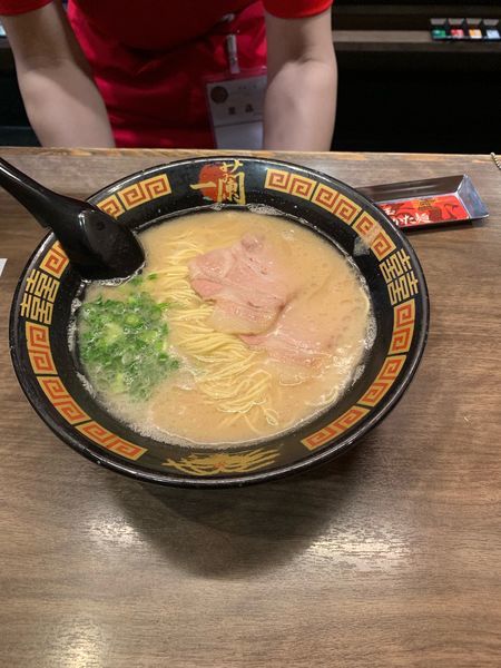 「ラーメン＋替玉(1玉)」@一蘭 横浜桜木町店の写真