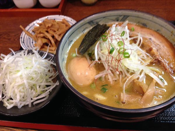 「濃厚中華そば＋チャーシュー丼」@つけそば 九六の写真