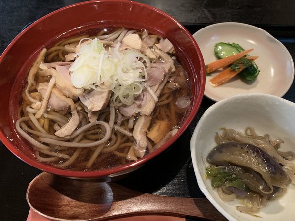 「山形肉そば  750円」@山形蕎麦 そばの実の写真