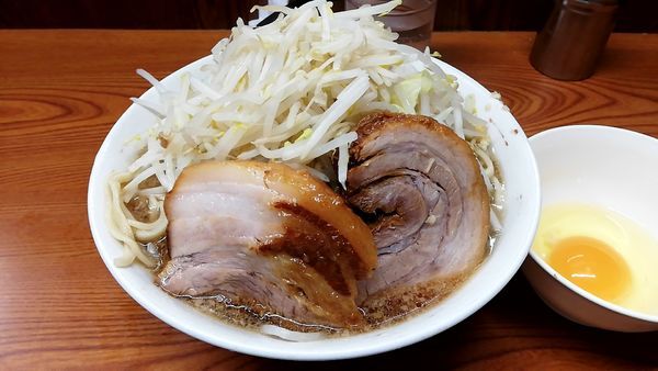 「小ラーメン 730 +卵50」@ラーメン二郎 亀戸店の写真