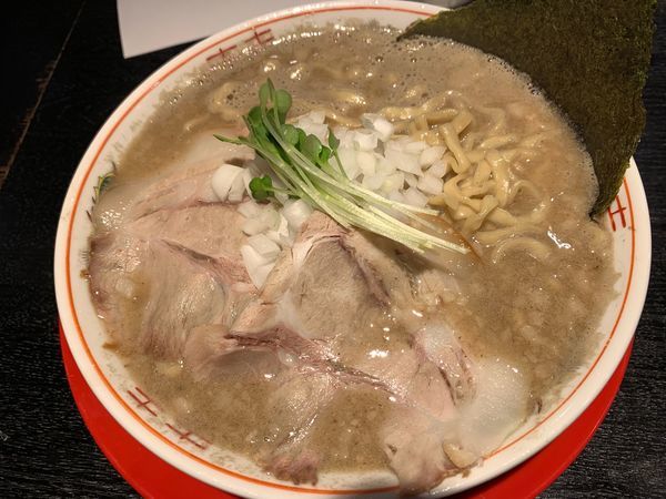 「煮干鬼脂900円（限定）」@つけめんTETSU 三鷹店の写真