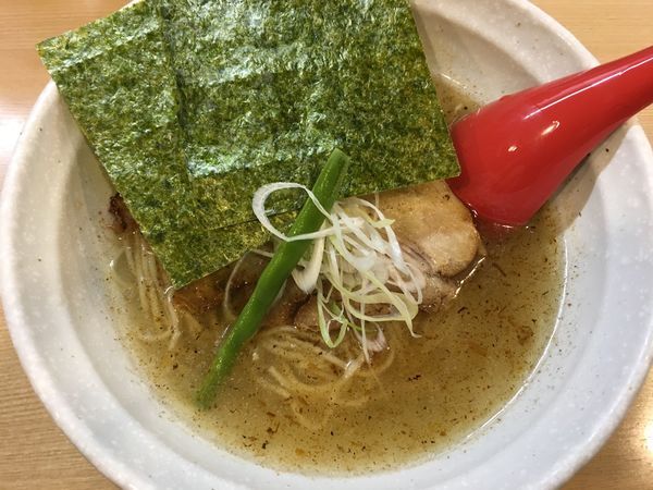 「魚鶏潮ラーメン」@らーめん 桑嶋の写真