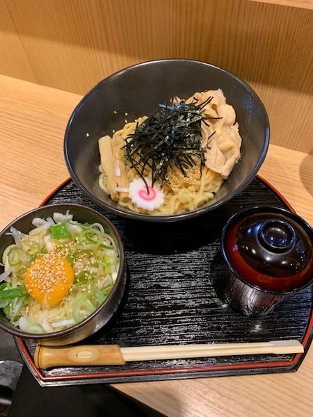 「油そば＋ネギ飯セット 730円」@Japanese noodles 真の写真