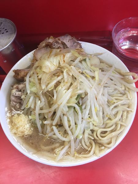 「豚入りラーメン」@ラーメン二郎 三田本店の写真