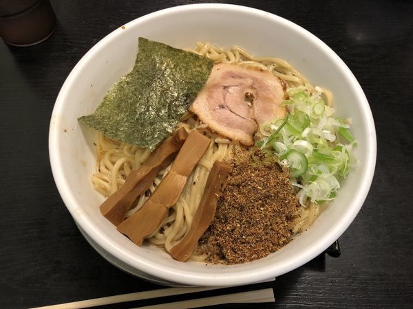 「油そば 730円」@自家製太打麺 勢拉 北習志野店の写真