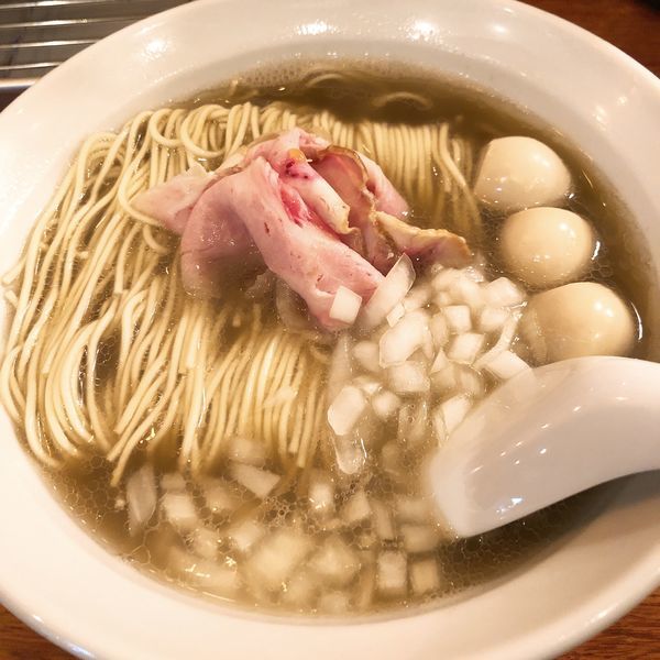 「煮干蕎麦 ¥800＋うずら味玉 ¥100」@麺処 にぼし香 横浜店の写真