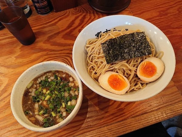 「つけ麺＋かつお味玉」@富士らーめんの写真