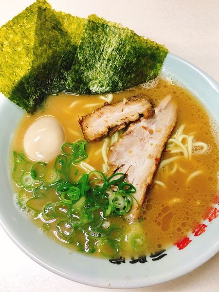 「ラーメン 大盛 味玉トッピング」@横浜家系元町家の写真