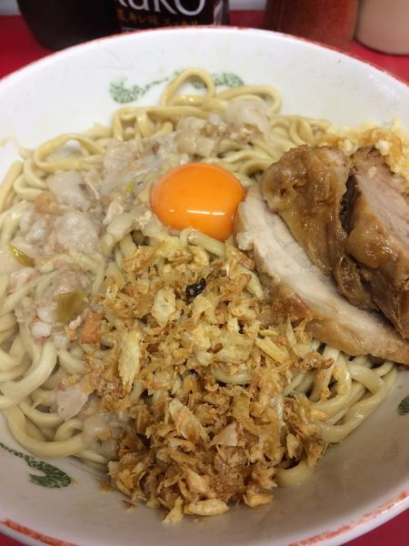 「小ラーメン汁なし」@ラーメン二郎 湘南藤沢店の写真