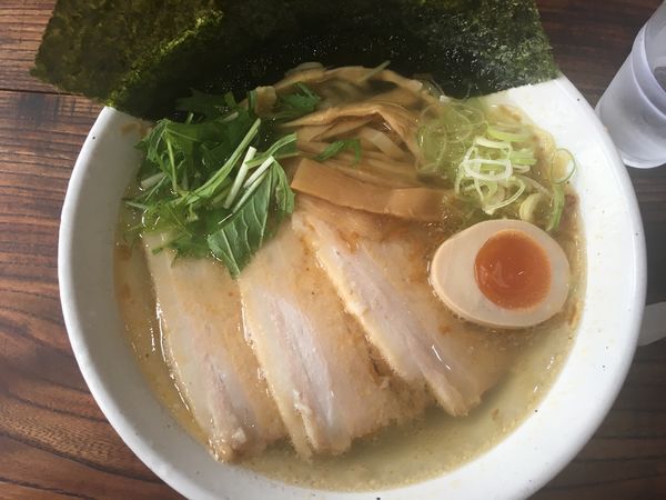 「うま塩ラーメン   全部のせ」@麺家 ゐをりの写真