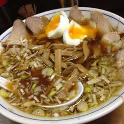 特製醤油ラーメン