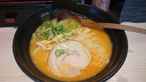 「海老らぁめん」@小杉らぁめん 夢番地の写真