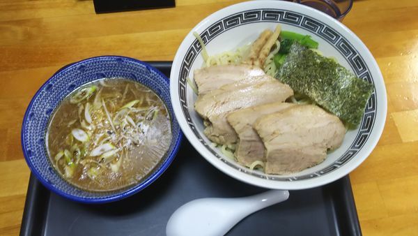 「つけそば大盛り チャーシュートッピング」@らーめん酒場 麺屋 龍月の写真
