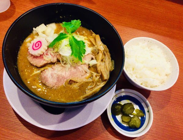 「カレーラーメン & ごはん小」@ラーメン 奏の写真