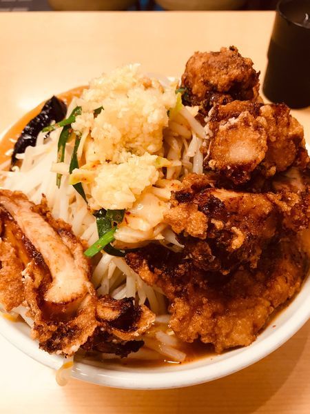 「激辛あんかけDX」@旨辛ラーメン 表裏 市ヶ谷本店の写真