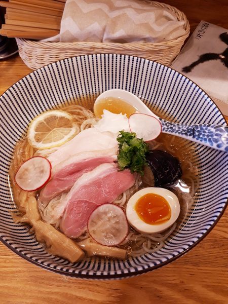 「冷やし出汁そば880円」@中華そば きなりの写真