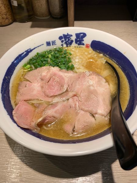 「濃厚煮干しそば」@濃厚煮干しそば 麺匠 濱星 二子玉川店の写真