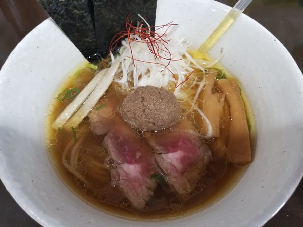 「牛ザブトンとオランダ産マッシュルームの 牛骨そば」@麺や 魁星の写真