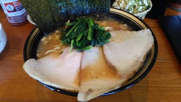 「ラーメン　+　色々」@末廣家の写真
