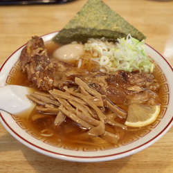 コツコツらーめん醤油…750円