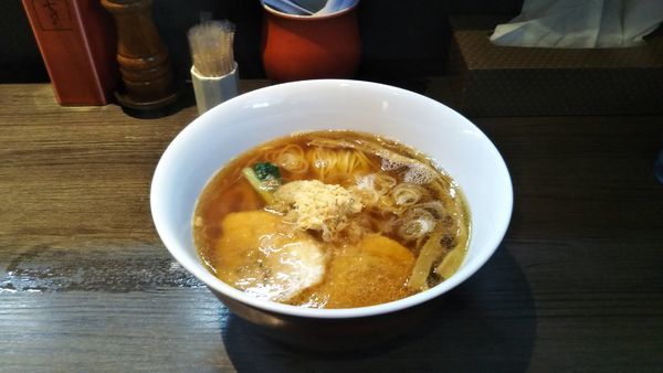 「鮭だしらぁ麺　大盛り」@支那そばや 本店の写真