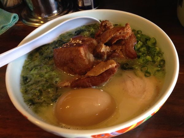 「角煮味玉入り」@らーめん まる玉 両国店の写真