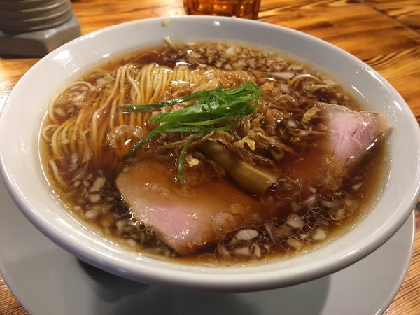 「玉葱中華そば」@柴崎亭 梅丘店の写真