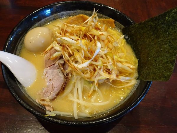 「ネギおやじ（1,050円）＋味付玉子（100円）」@北海道らーめん おやじ 町田店の写真