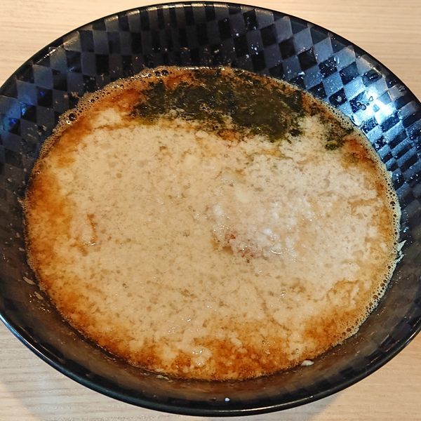 「ツバメサンジョー　麺少なめ　大油　750円」@麺＆cafe Coi.Coi.の写真