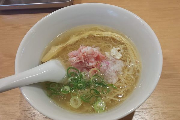 「金目鯛スープらぁ麺+金目鯛茶漬」@らぁ麺 鳳仙花の写真