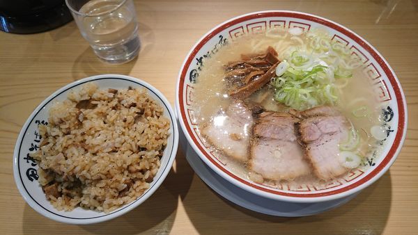 「中華そば 750円 + 肉めし 280円」@田中そば店 新橋店の写真