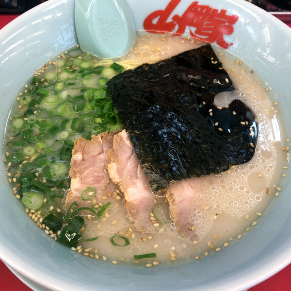 「朝ラーメン（梅抜き）450円　チャーシュー」@ラーメン山岡家 足利店の写真