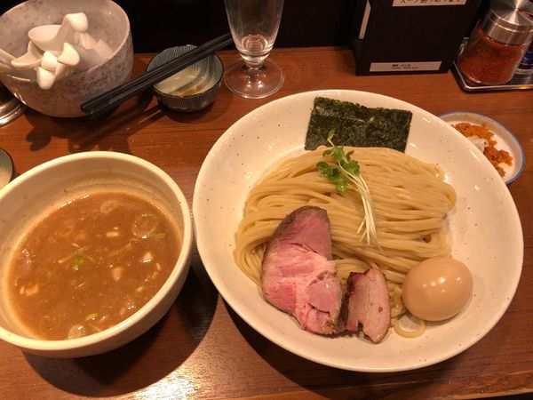 「濃厚豚骨魚介つけ麺中盛」@麺処 はら田の写真
