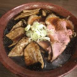 鮪中華そば(大盛り)