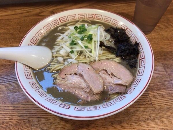 「濃厚煮干しそば中盛り790円」@煮干中華そば専門 煮干丸の写真